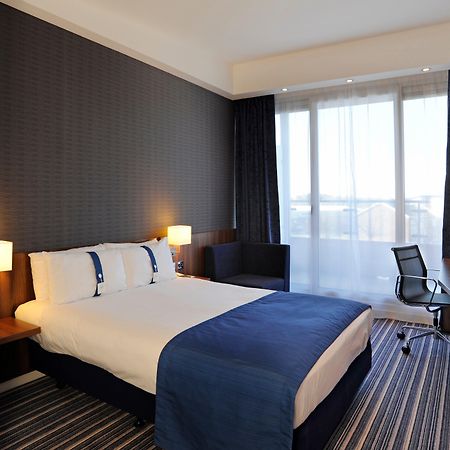 Holiday Inn Express Crewe, An Ihg Hotel Zimmer foto